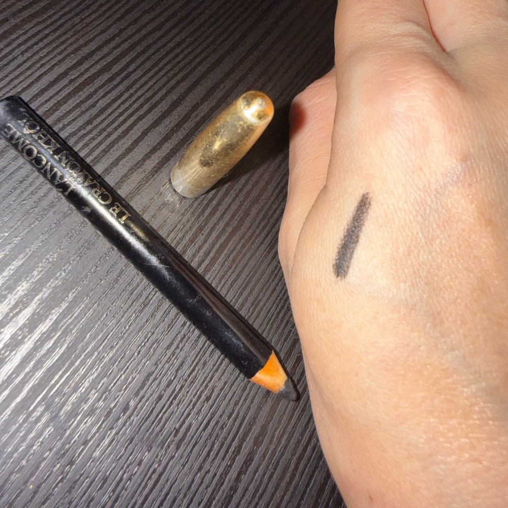 Mixed Cosmetic - Picture 6 of 6